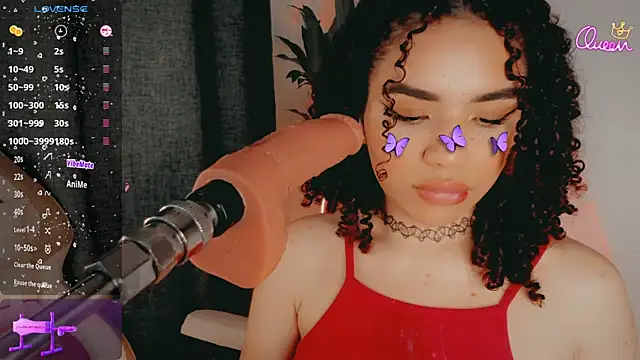 Queen_Deepthroat Chat XXX in diretta