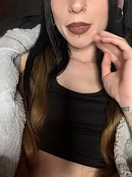 Chat XXX Live MissMidnightUK