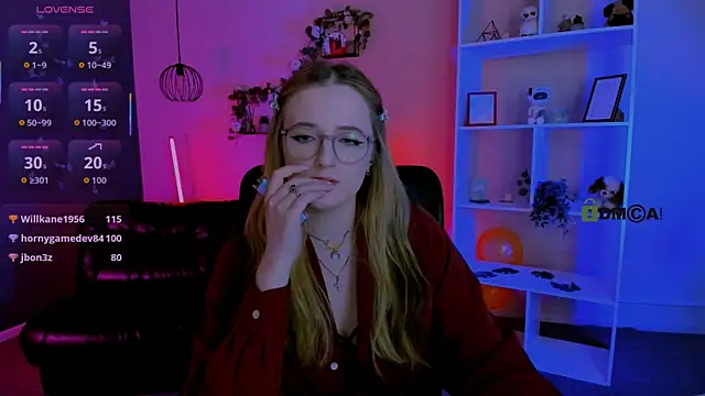 luna_berryy 现场XXX聊天