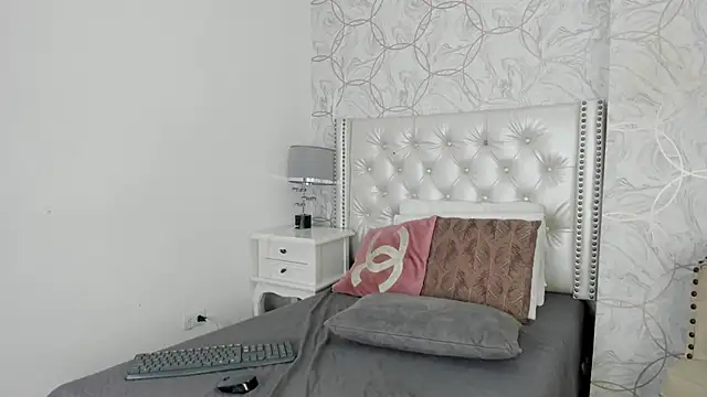 cathaleja_20_ – Live XXX-chat