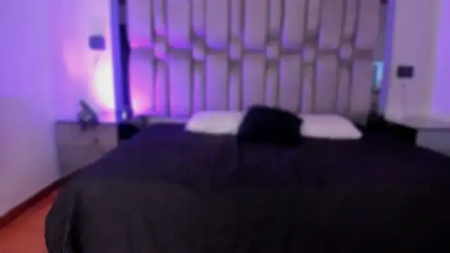 LittleEmily1 Webcam Show