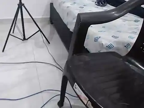 mijoprietosex live XXX chat