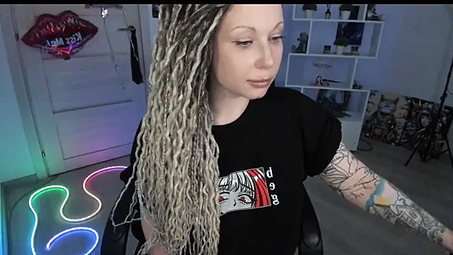 HoneySallyMoore Chat XXX live