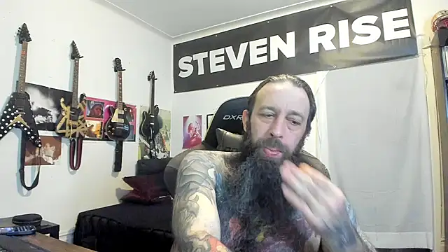 StevenRiseNYC: διαδικτυακό σόου στην κάμερα