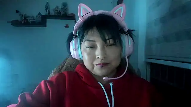 Živý XXX chat Shaddycute_