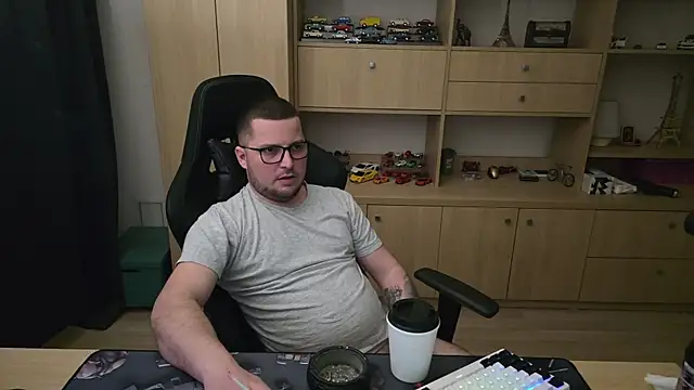 kevinnlovelly Webcamshow