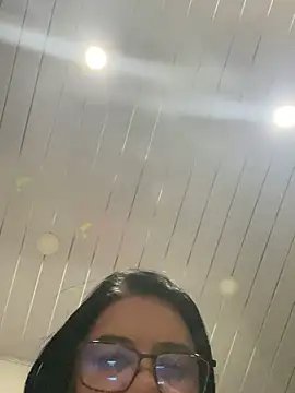 Carameloswing1 Live XXX-Chat