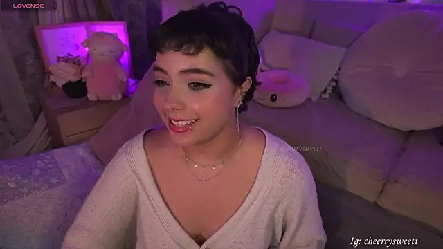 Cheerrysweett's Live XXX Chat