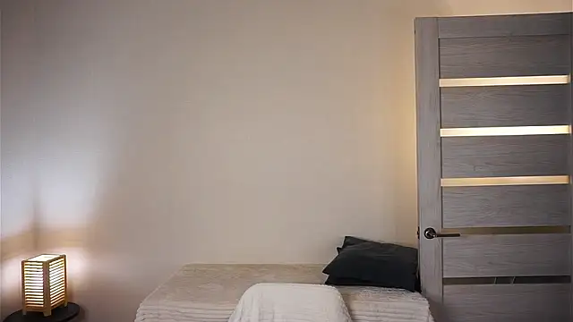 MarlinVarian's Live XXX Chat