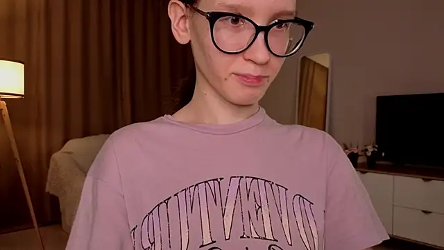 Chatroom XXX en direct de BettyBrowni