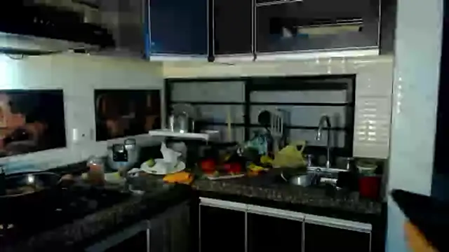 camilawm19: онлайн-секс-чат