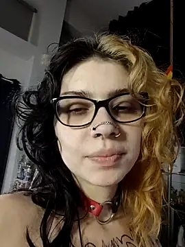 whatevaandissues 웹캠 쇼