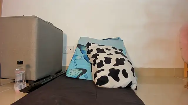 Chat XXX ao vivo de Nanny_11