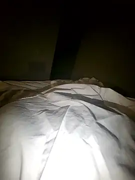 doanything4ubaby: διαδικτυακό σόου στην κάμερα