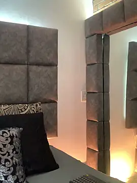 BrigitteVons Chat XXX live