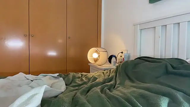 SweetTits26's Live XXX Chat