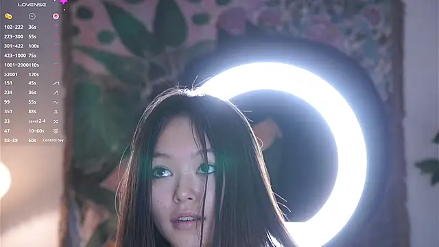 แชท XXX สดของ JanelBitther