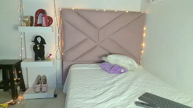 Chat +18 de eva_sin18 ao vivo