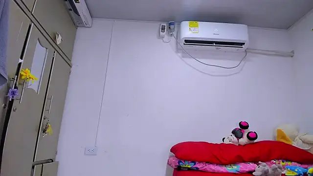 vennuss19's Live XXX Chat