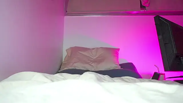 findomfeet Live XXX Chat