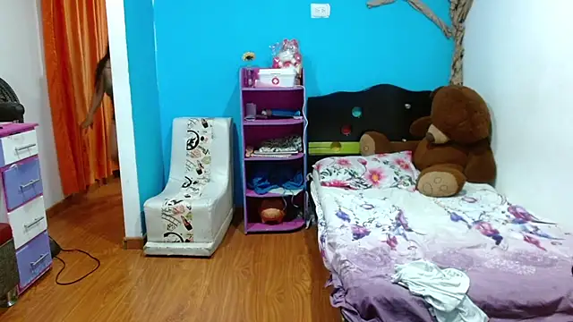 Andrea_deepsloppy – Naživo XXX chat