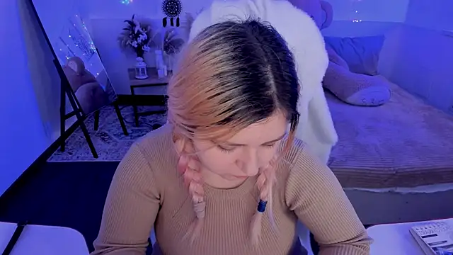 Živý XXX chat DiaAngell