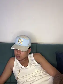 paulhot11 Webcam-Show