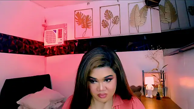 asiankatyhuge Pertunjukan Webcam