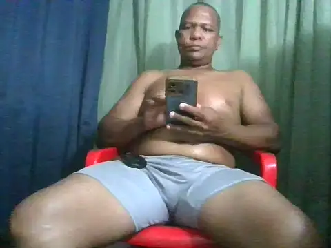 Conorlee: онлайн-секс-чат