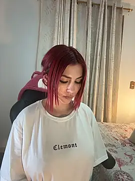 zafiro_mo0n Chat XXX in diretta