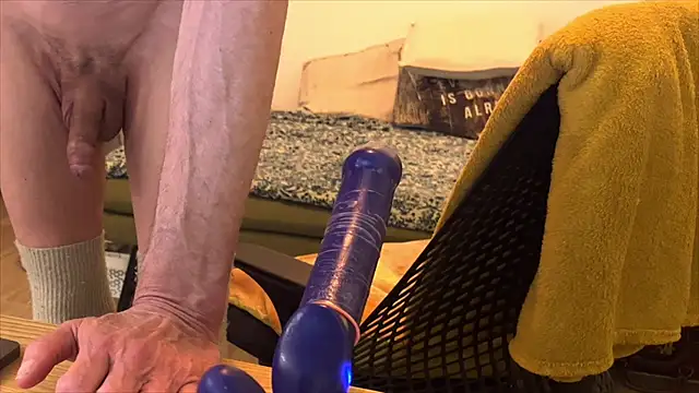 irohsako: διαδικτυακό σόου στην κάμερα