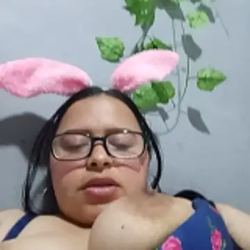 violetapeeveet's Live XXX Chat