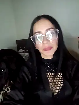 YaraDuartee's Live XXX Chat