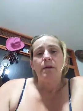Chat +18 de SeductionSilera ao vivo