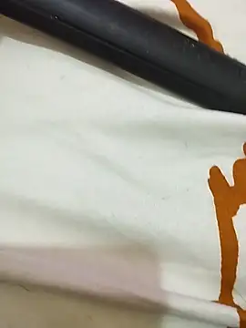 Pokazy przed kamerką – Wildbeer1