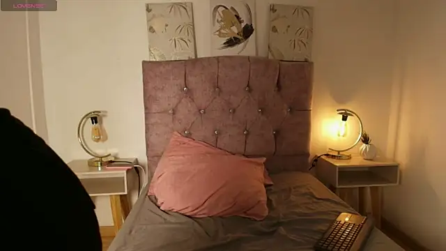 Ruby_Rouge_ 在線直播表演