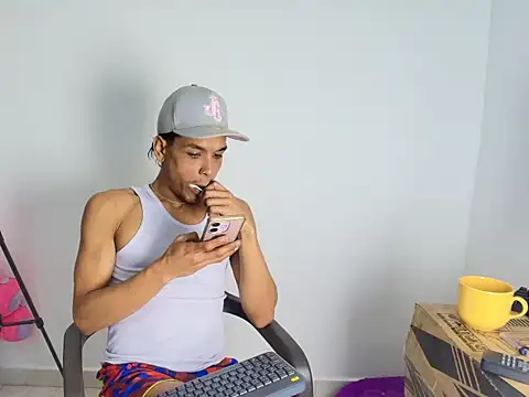 DollsKiara – webcam-show