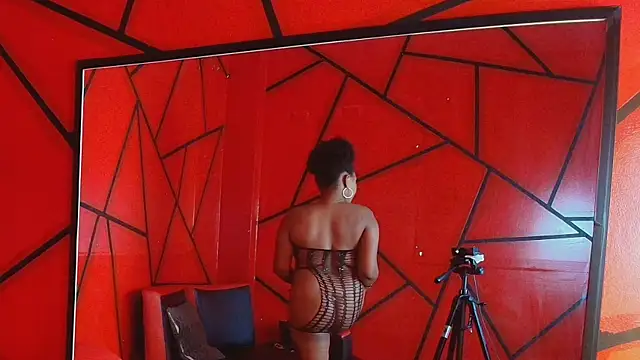 Pamela_Cortezz: онлайн-секс-чат