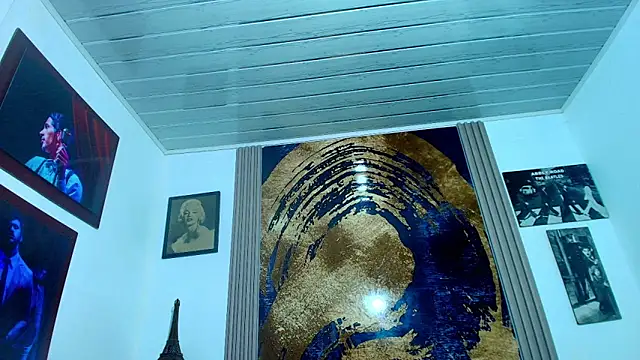 raven_robin_ Show Webcam