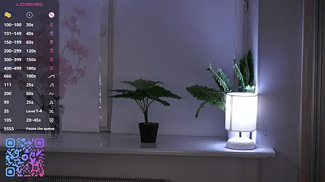 HannaHayles 现场XXX聊天