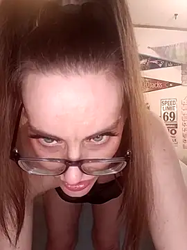 XXX chat uživo modela snowbird1117