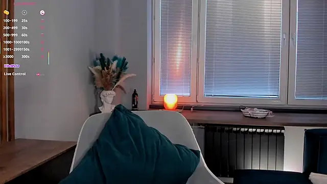 OssieCrews' Live XXX Chat