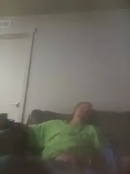 yourMasterisBored's Live XXX Chat