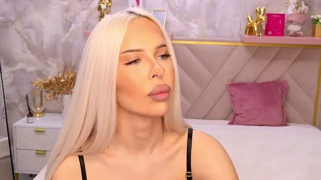 EvaXElfi Live XXX Chat