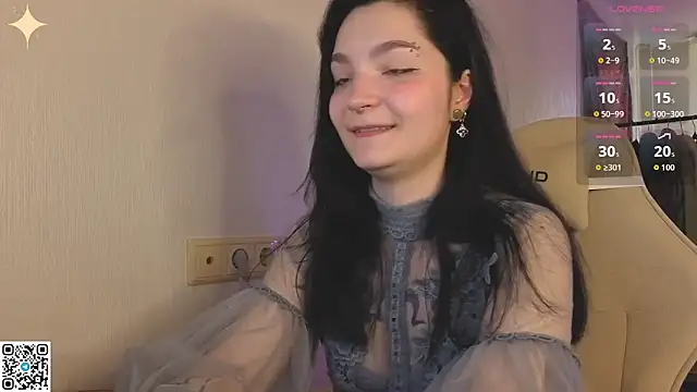 Luna_Moon13のライブXXXチャット