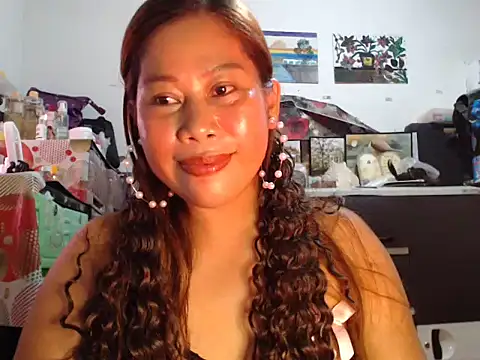 exotic_filipina_beauty élő XXX-chatje