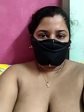 XXX chat uživo modela pinkisaha75