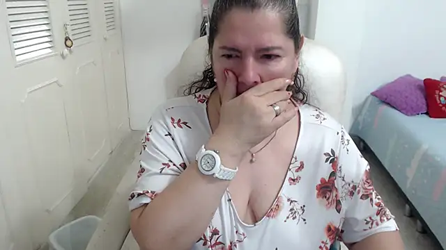 Czat XXX na żywo – leonela_69