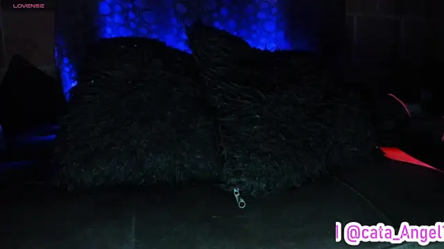 Cata-angel's Live XXX Chat