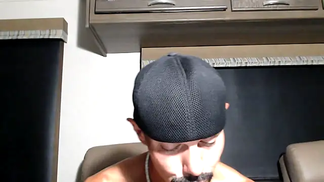 ThickD2C Chat XXX live